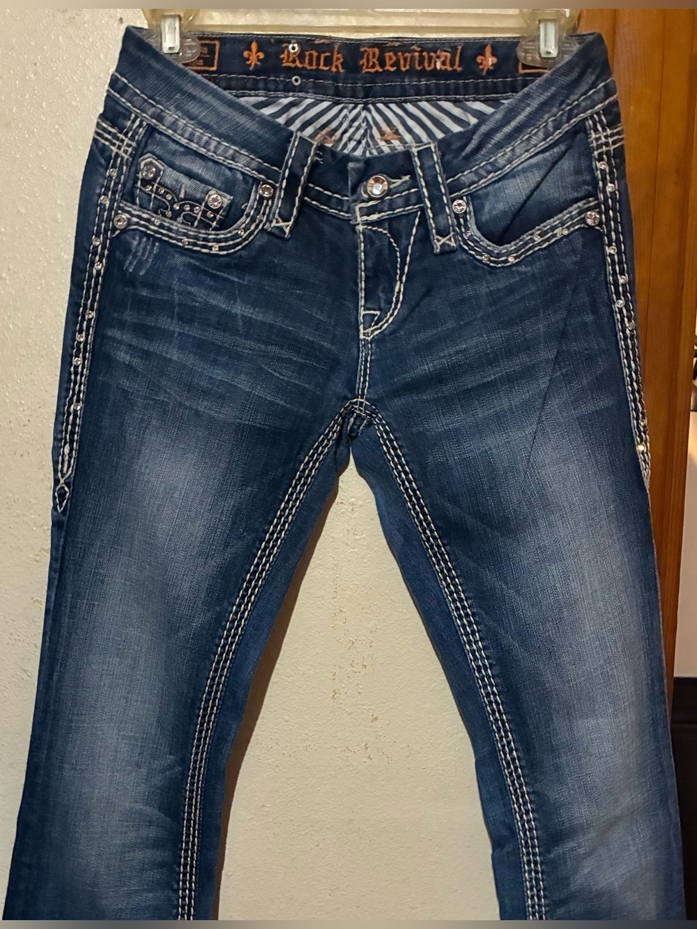 Rock Revival Kai Bootcut Jeans - 26L - Picture 5 of 6